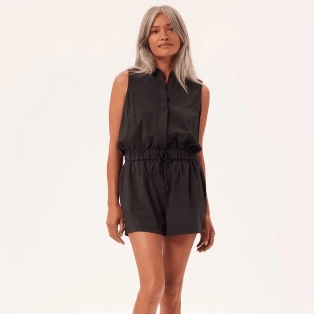 Girlfriend Collective Stretch Woven Sleeveless Romper Small